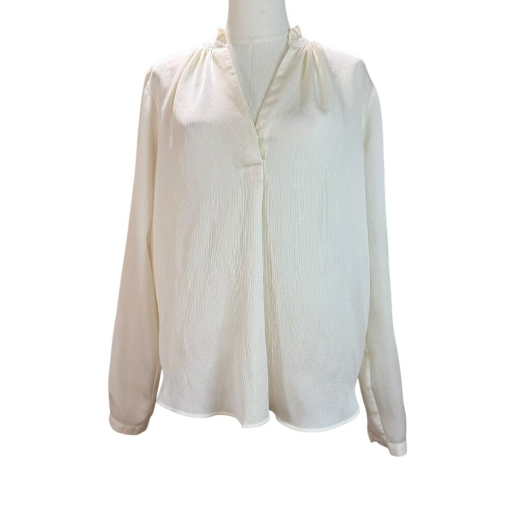 Ann Taylor Cream Textured Long Sleeve Blouse Size S Ruffle Neck Office Top